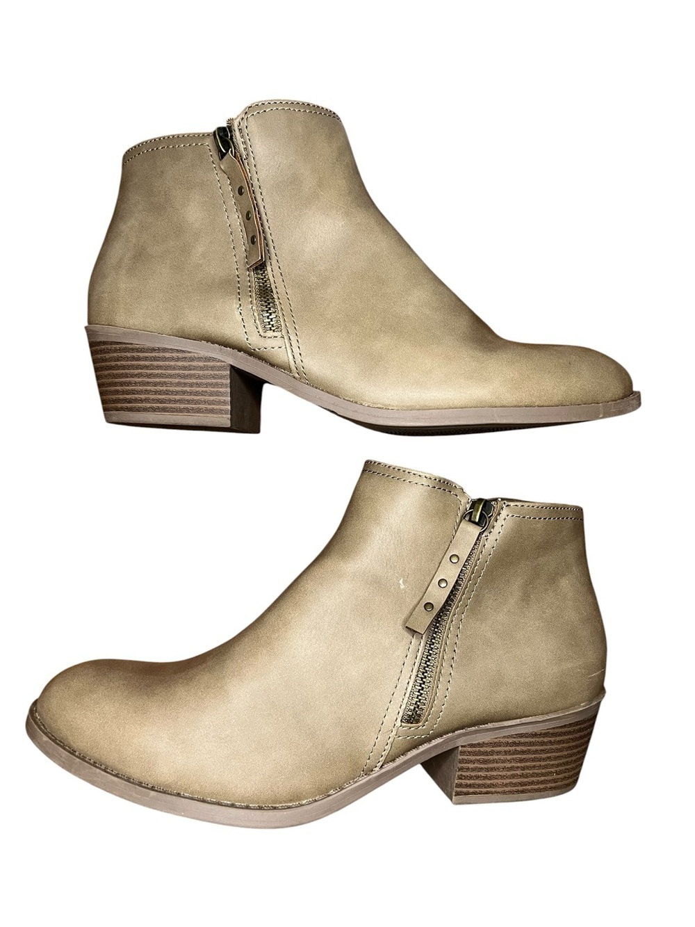 Earthy Western Taupe Side Zip Ankle Booties Size 9.5 Arizona Jean Company